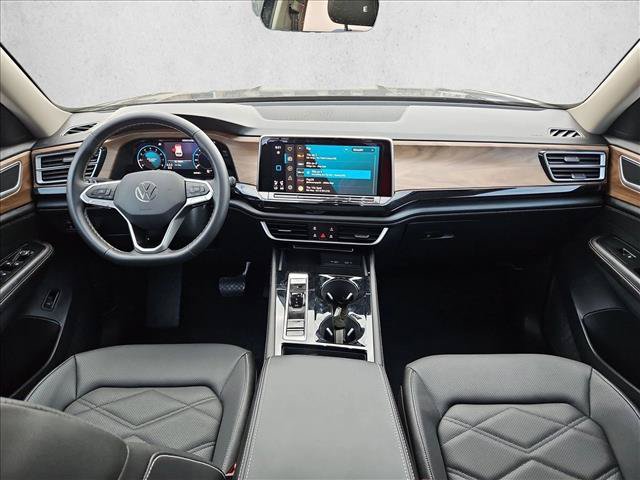 Used 2026 Volkswagen Atlas SE FWD image 18