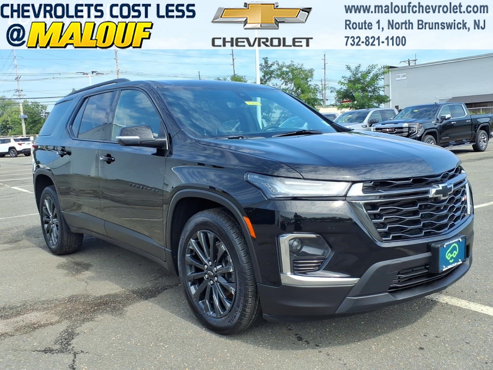 Certified 2023 Chevrolet Traverse RS AWD/4WD image 1