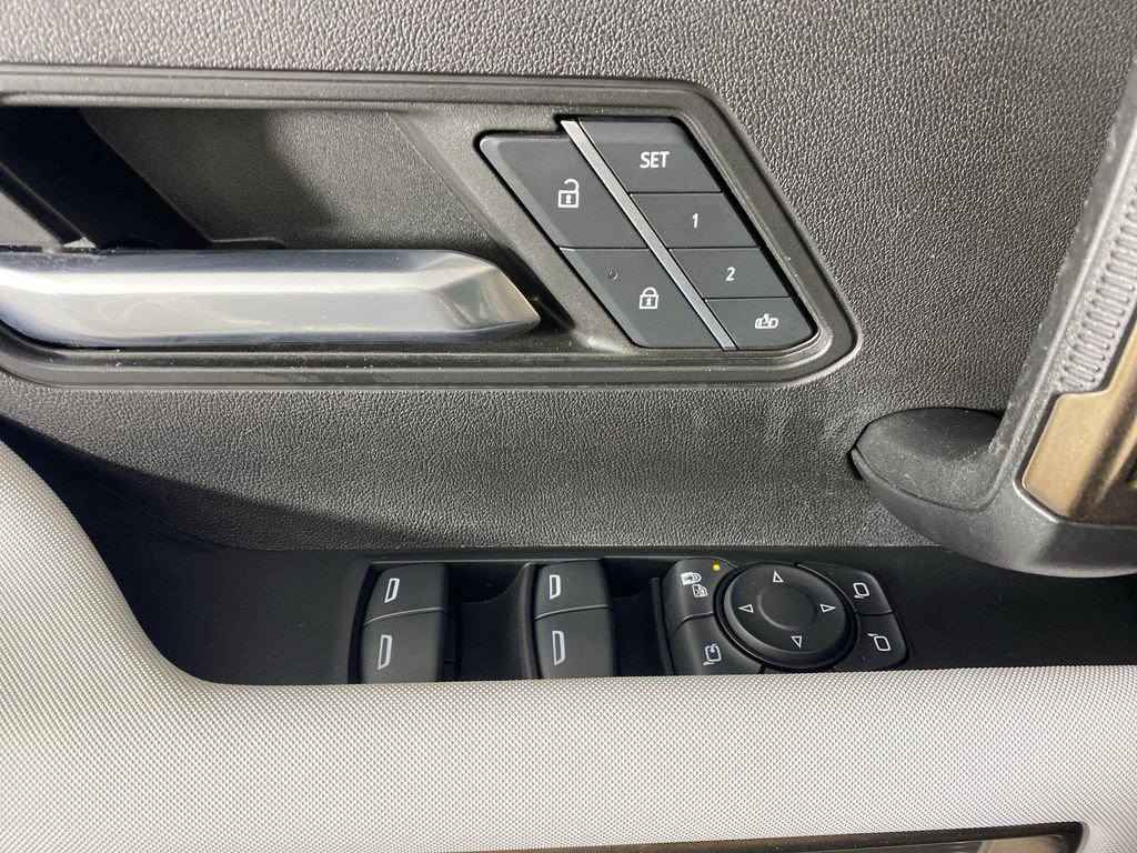 Used 2024 GMC Hummer EV 2X image 24