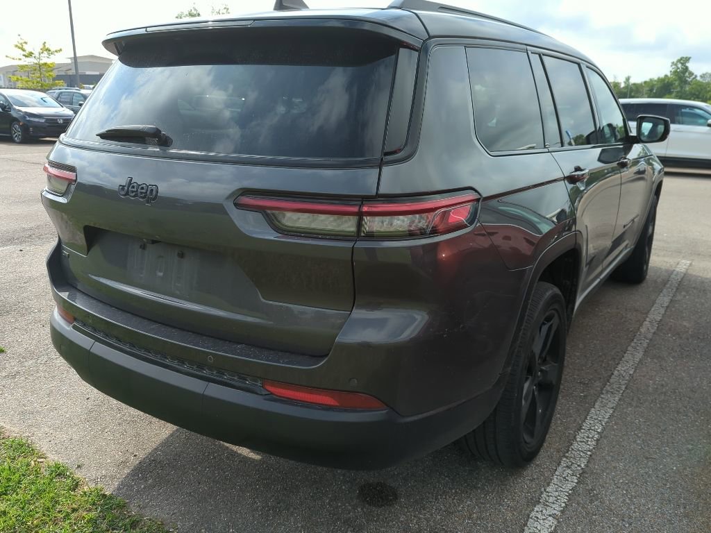 Used 2023 Jeep Grand Cherokee L Laredo RWD image 3