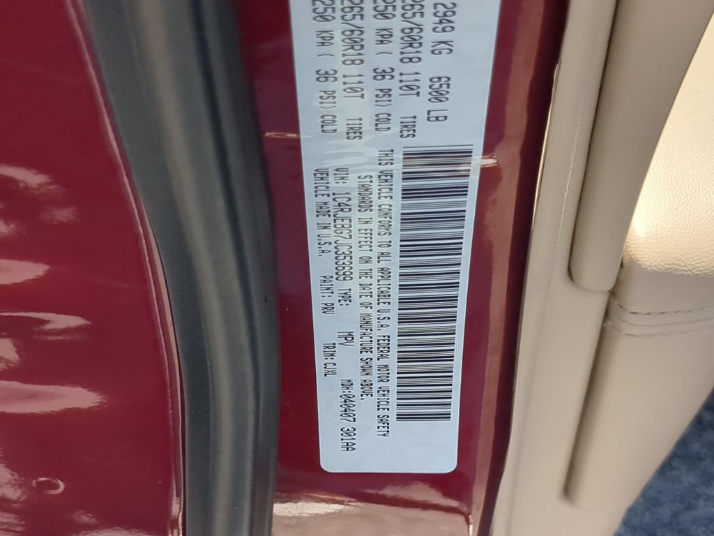 Used 2018 Jeep Grand Cherokee Limited w/ Trailer Tow Group IV RWD image 36