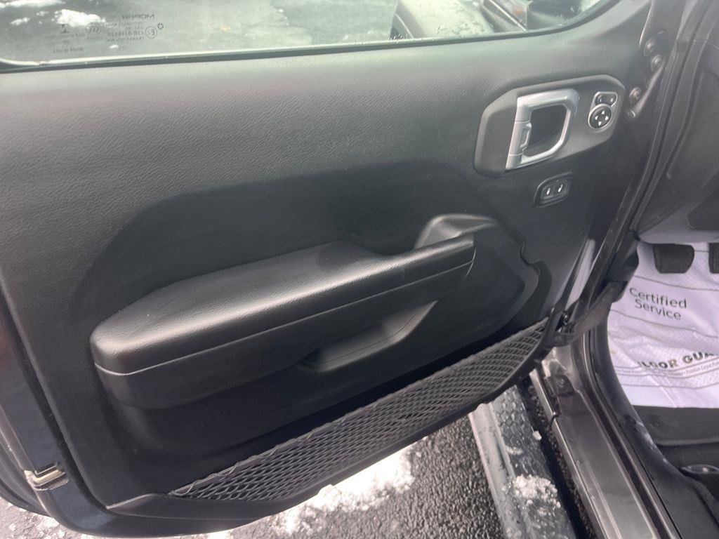 Used 2020 Jeep Wrangler Unlimited Sport S image 22