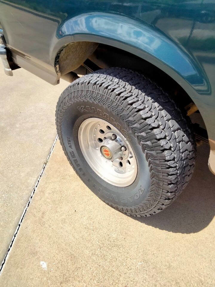 Used 1993 Ford Bronco Eddie Bauer image 21