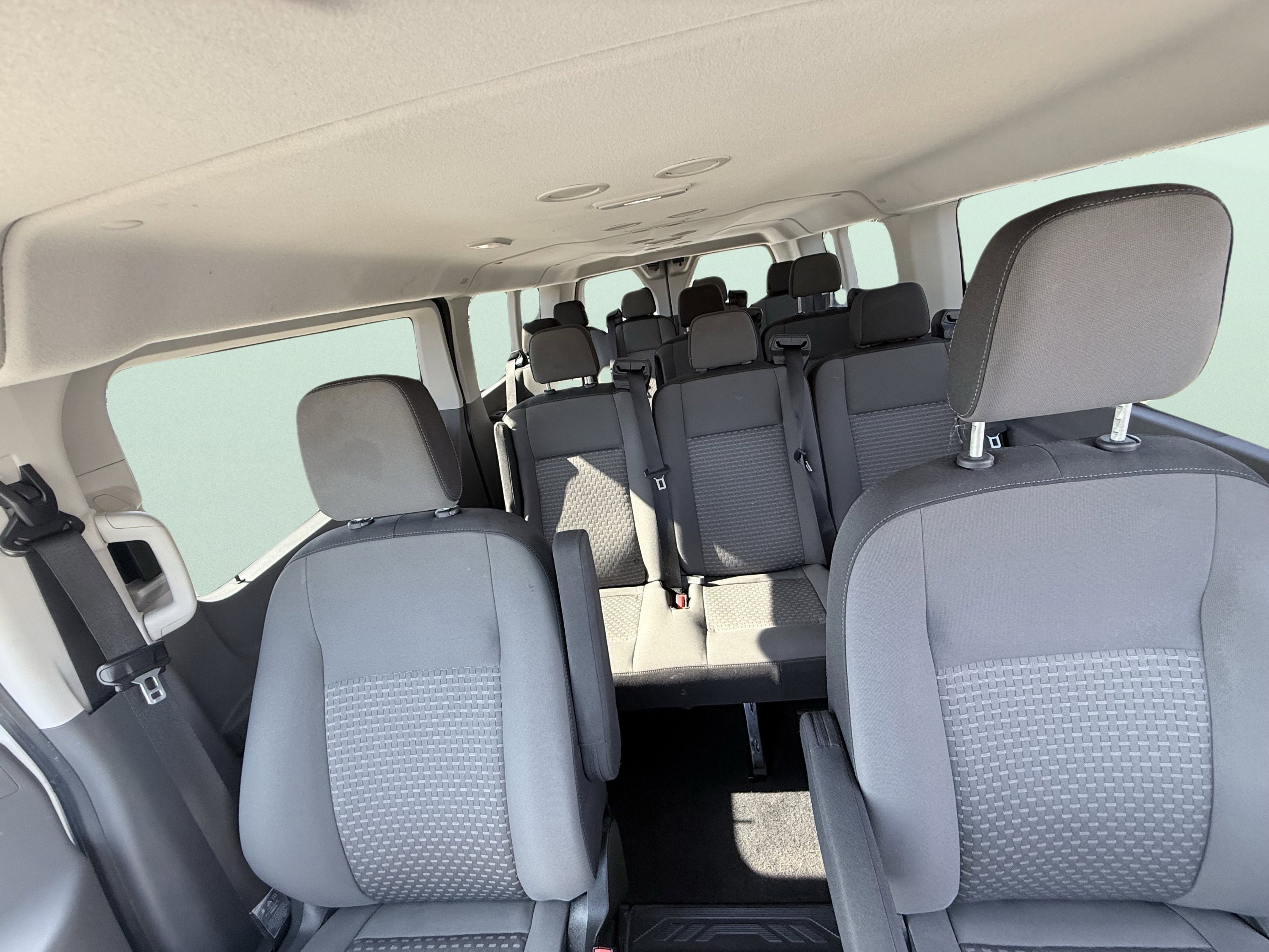 Used 2023 Ford Transit 350 XLT image 27