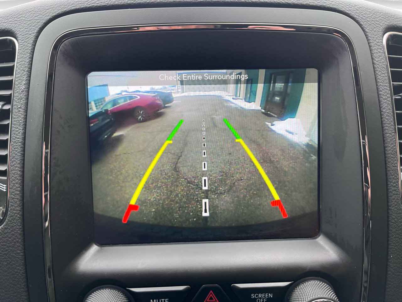 Used 2018 Dodge Durango GT image 36