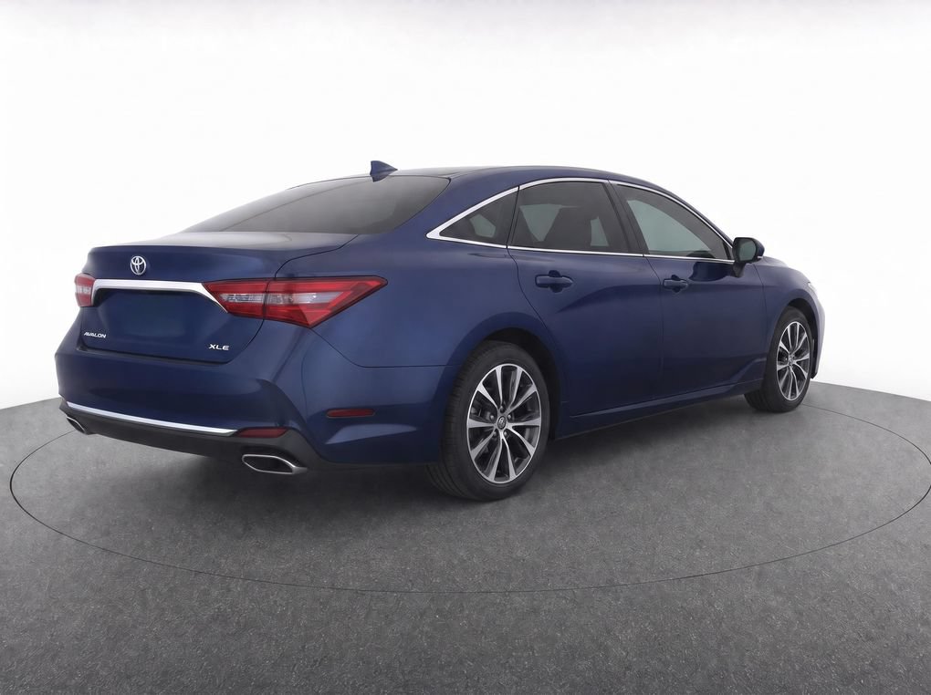 Used 2016 Toyota Avalon XLE FWD image 6