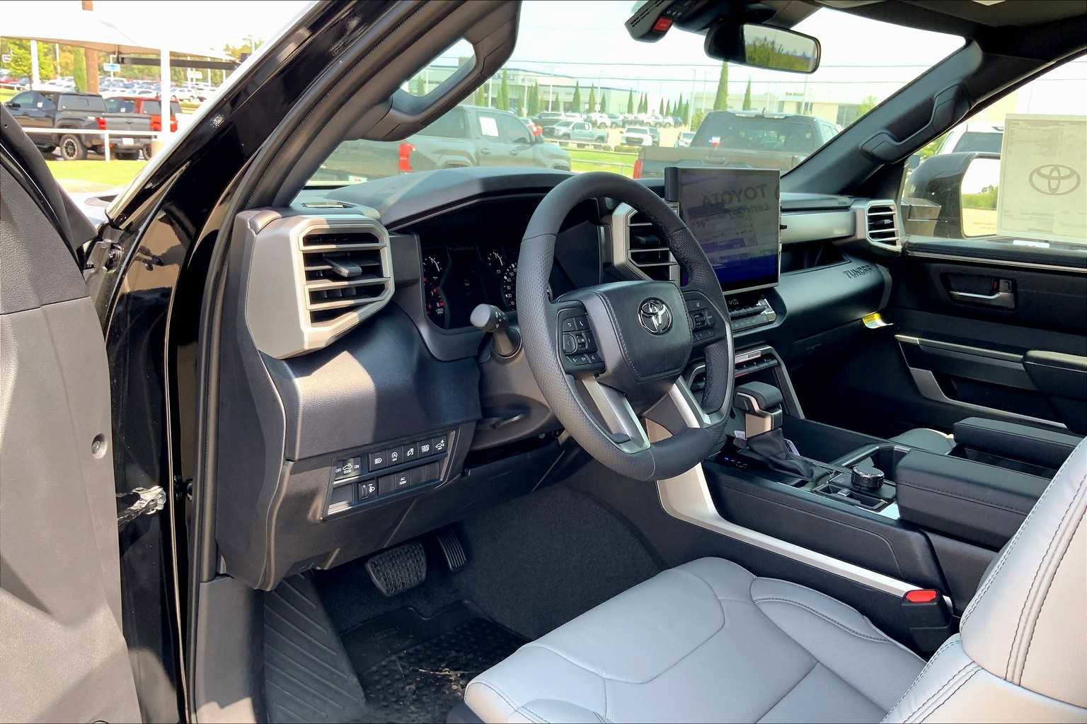 New 2026 Toyota Tundra SR5 image 8