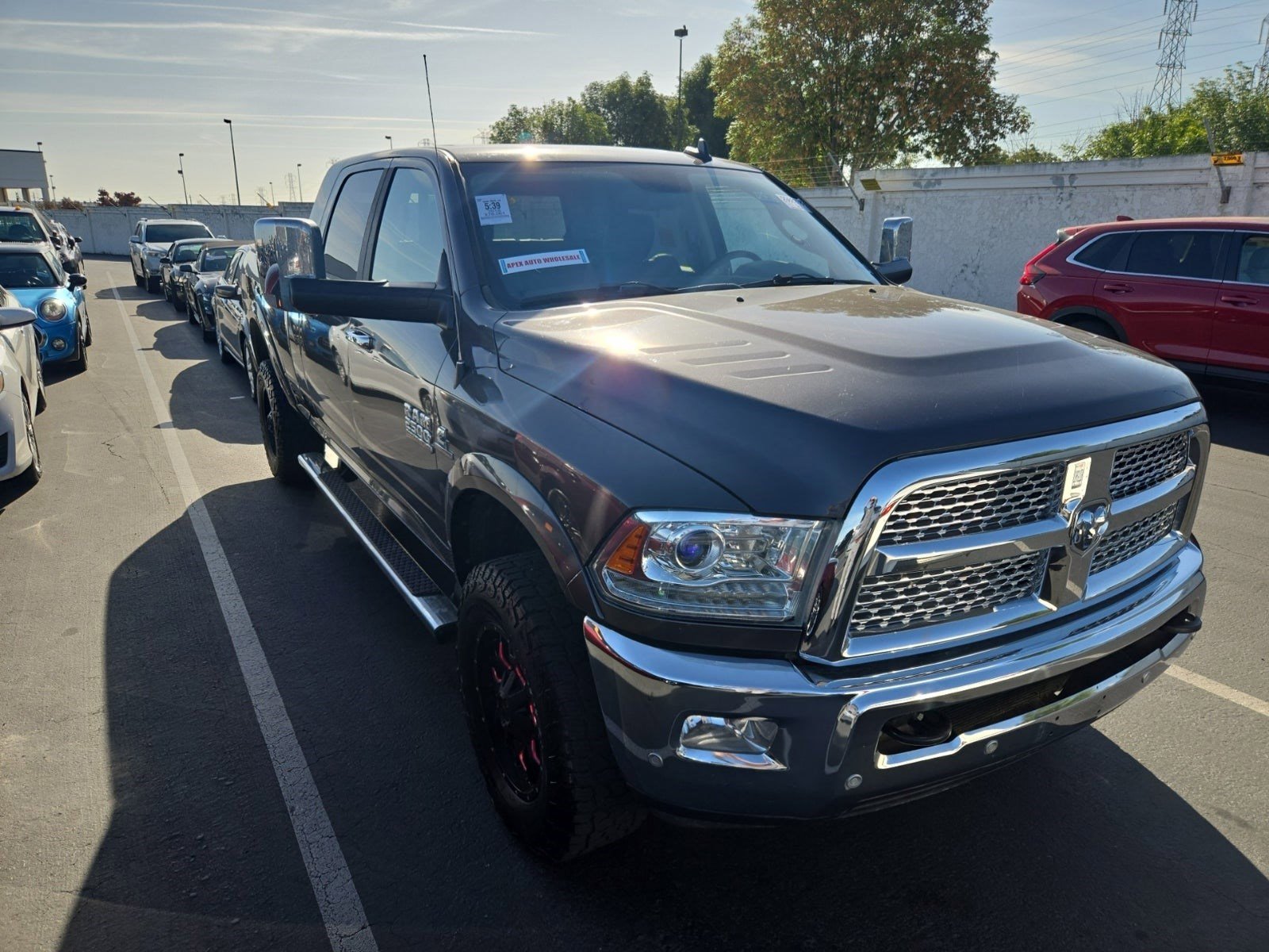 Used 2018 RAM 2500 Laramie w/ Convenience Group AWD/4WD image 4