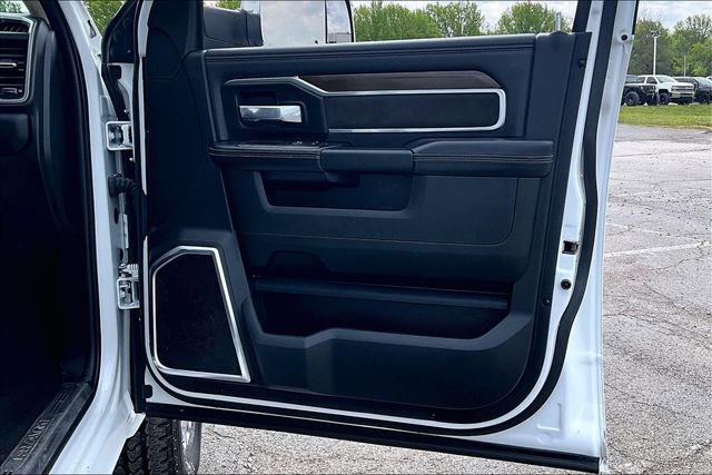 Used 2022 RAM 2500 Laramie AWD/4WD image 29