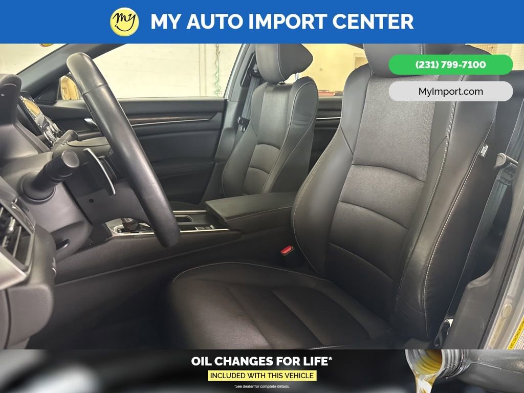 Used 2018 Honda Accord Sport image 14