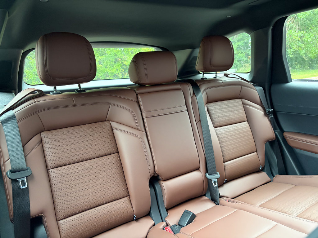 New 2026 Lincoln Nautilus Reserve AWD/4WD image 25