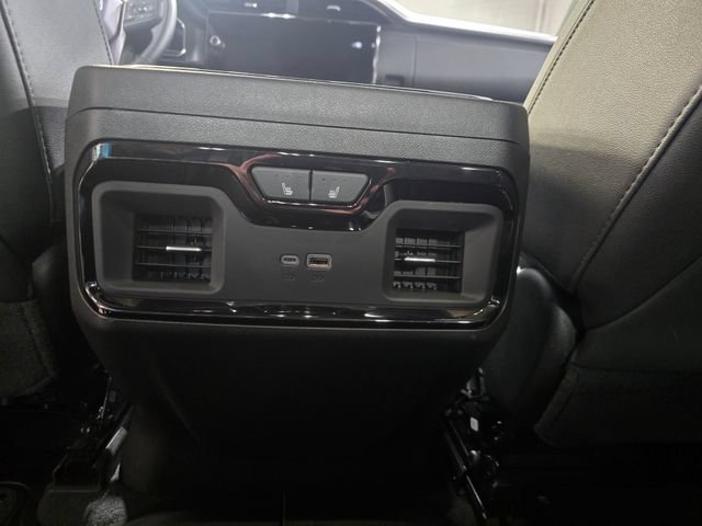Used 2025 GMC Sierra 1500 AT4 AWD/4WD image 25