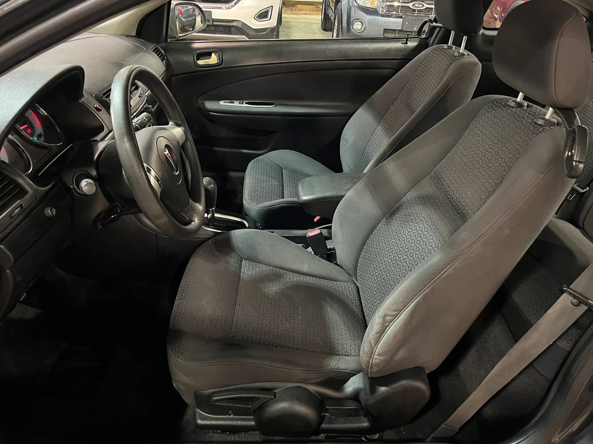 Used 2008 Pontiac G5 FWD image 10