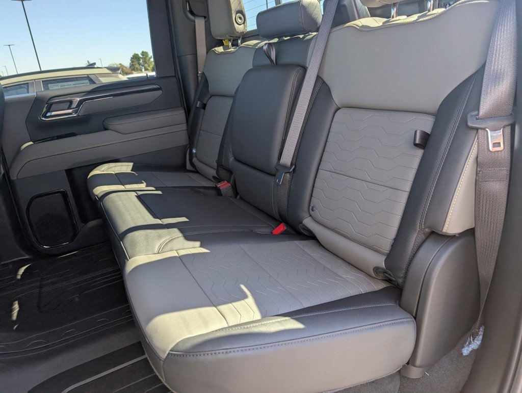 New 2026 Chevrolet Silverado 2500 ZR2 image 13