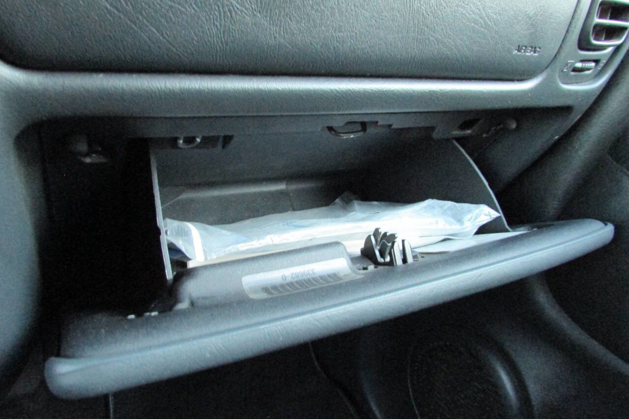 Used 2003 Chevrolet Blazer LS w/ Preferred Equipment Group image 37