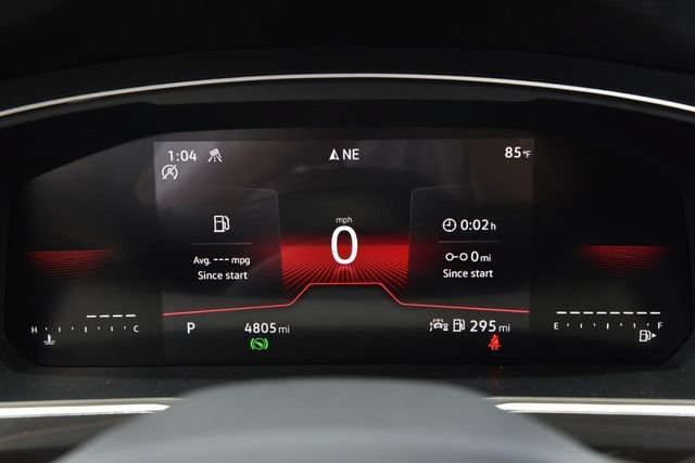 Certified 2024 Volkswagen Tiguan SE R-Line AWD/4WD image 12