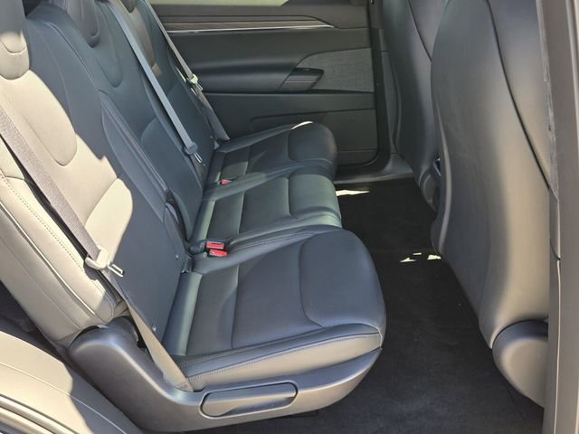 Used 2023 Tesla Model X image 14