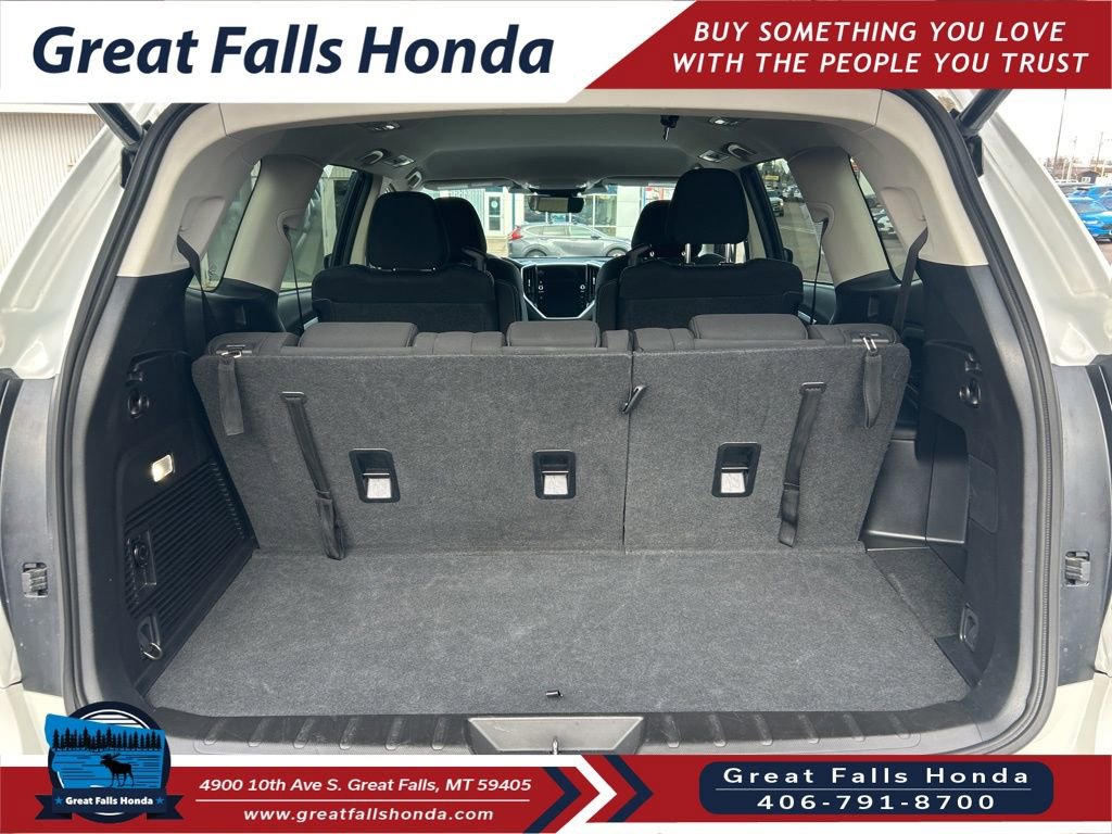 Used 2025 Subaru Ascent Premium image 8
