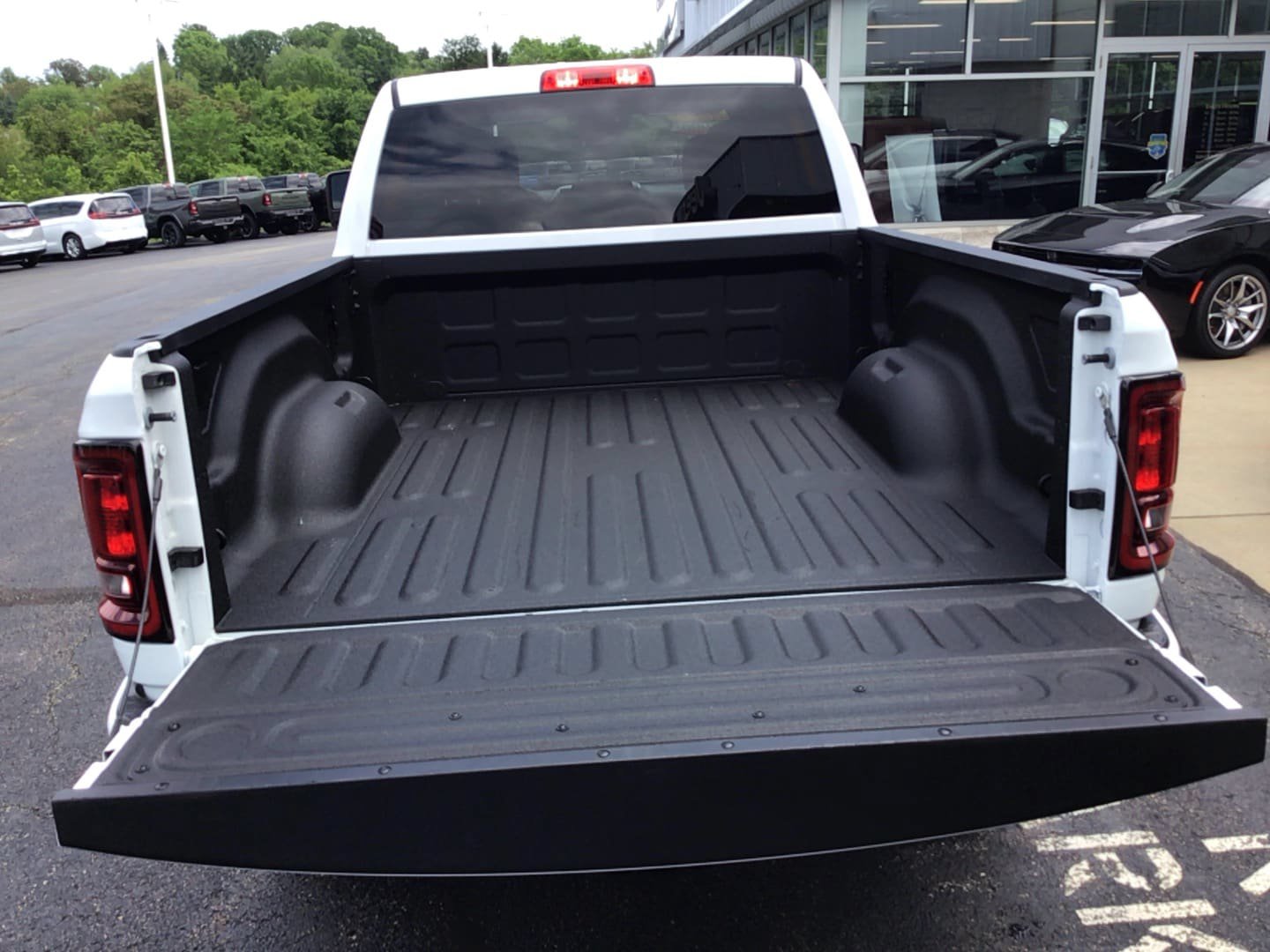 Certified 2025 RAM 2500 Big Horn AWD/4WD image 5