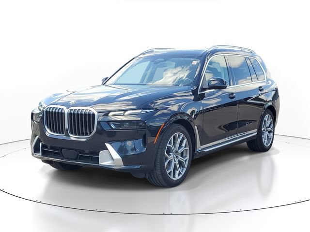 Used 2024 BMW X7 xDrive40i w/ Premium Package AWD/4WD image 2