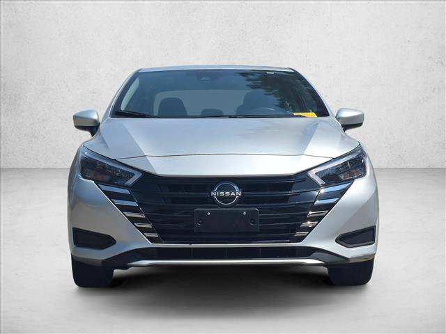 Used 2025 Nissan Versa SV FWD image 2