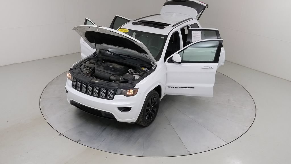 Used 2019 Jeep Grand Cherokee Altitude AWD/4WD image 42