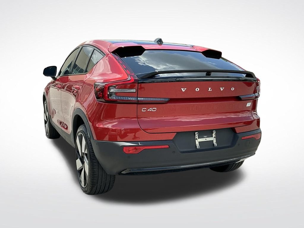 Used 2023 Volvo C40 P8 Recharge Ultimate w/ Protection Package Premier AWD/4WD image 8