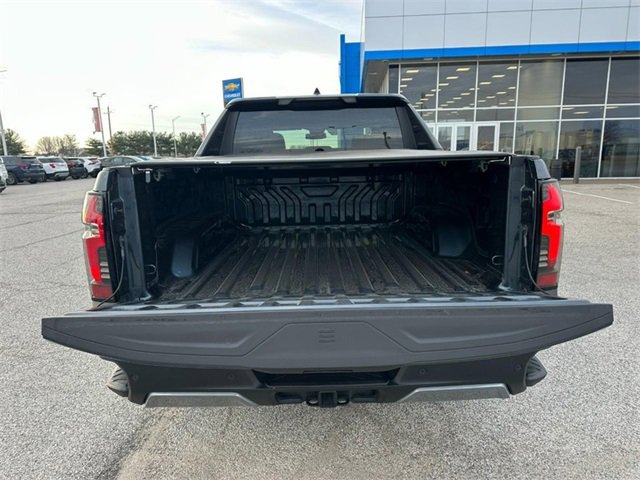 Used 2026 Chevrolet Silverado EV LT image 5