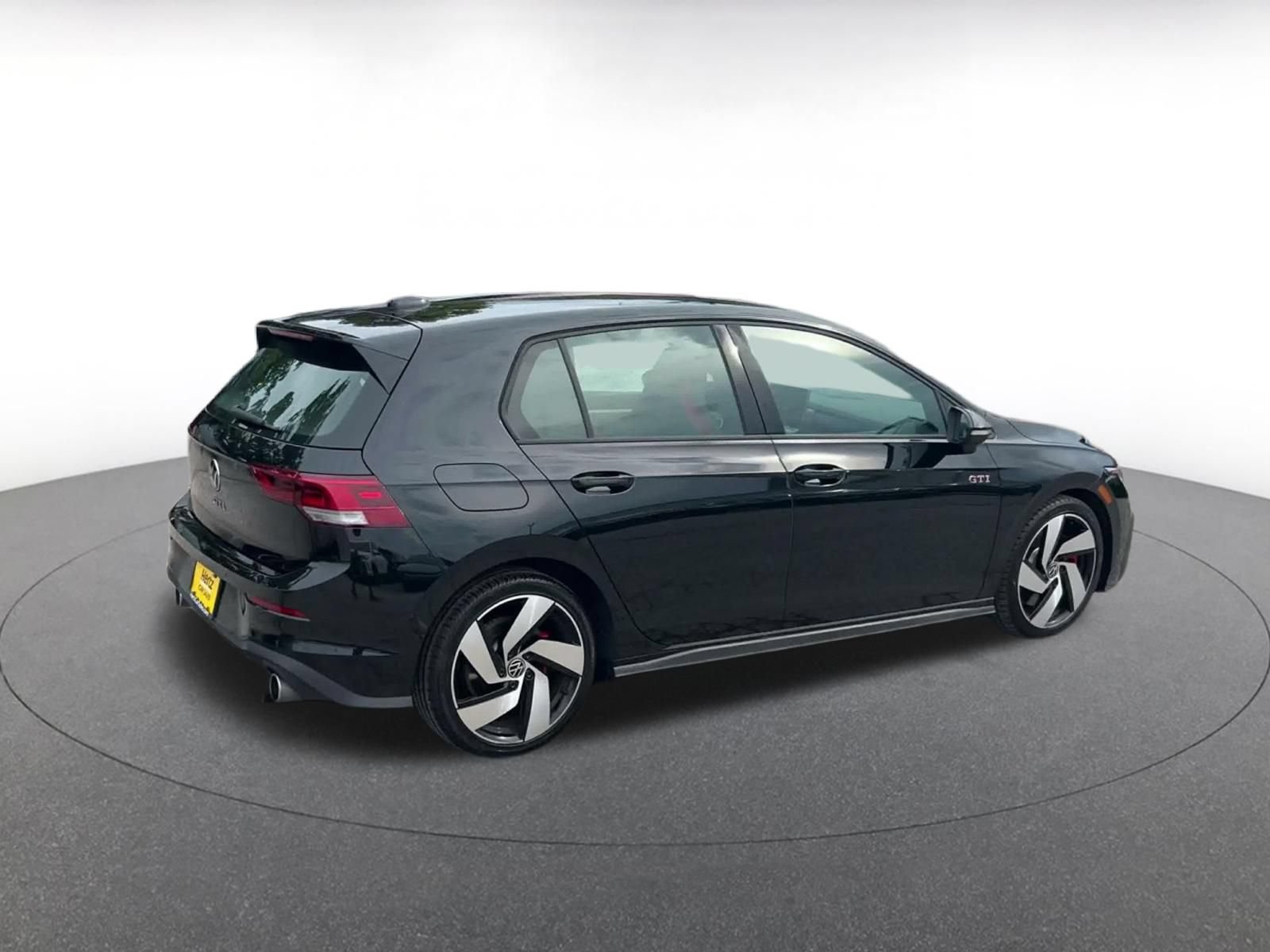 Used 2026 Volkswagen Golf S FWD image 14