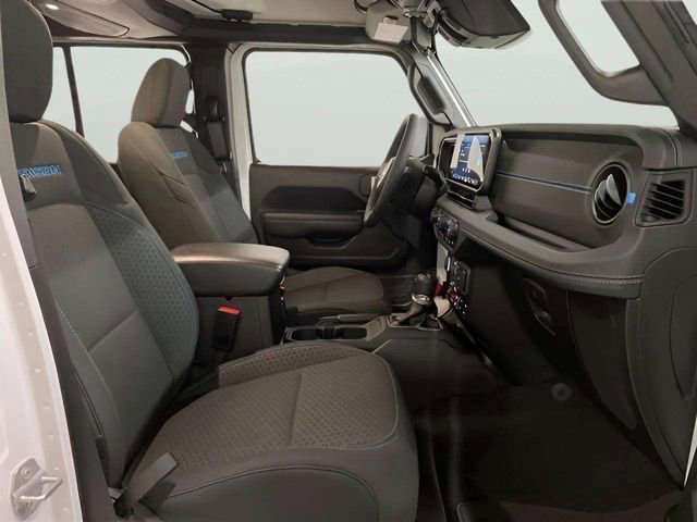 Used 2025 Jeep Wrangler Unlimited Rubicon 4xe w/ Safety Group image 82