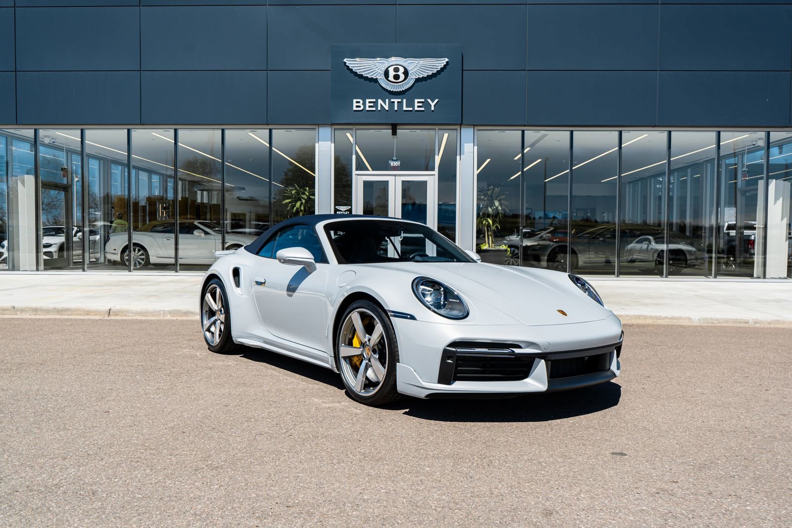 Used 2024 Porsche 911 Turbo S AWD/4WD image 17
