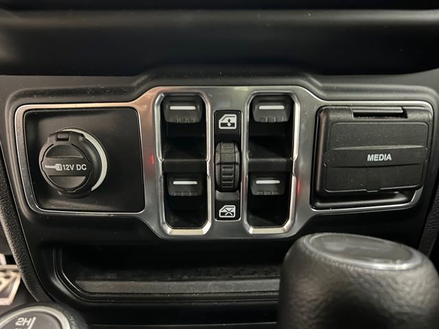 Used 2022 Jeep Wrangler Unlimited Sport S image 16