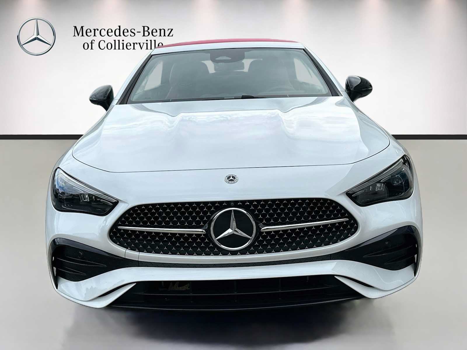 Used 2024 Mercedes-Benz CLE 450 4MATIC Cabriolet image 2
