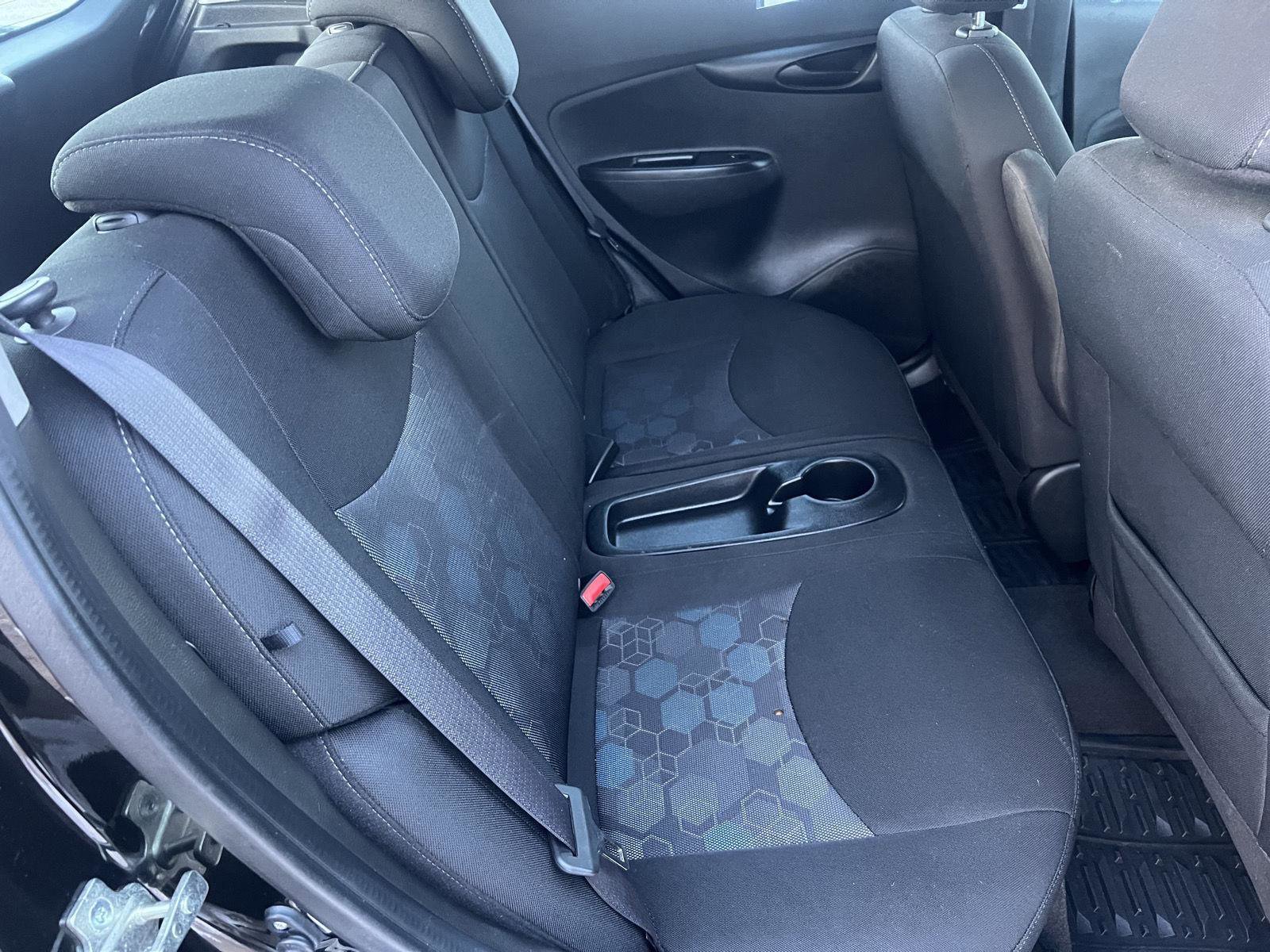 Used 2017 Chevrolet Spark LT image 32