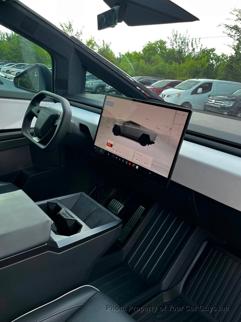Used 2025 Tesla Cybertruck AWD Crew Cab image 20