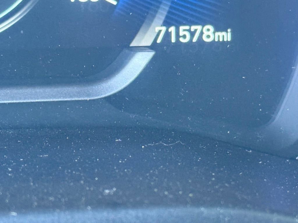 Used 2019 Hyundai Santa Fe Limited w/ Cargo Package image 21