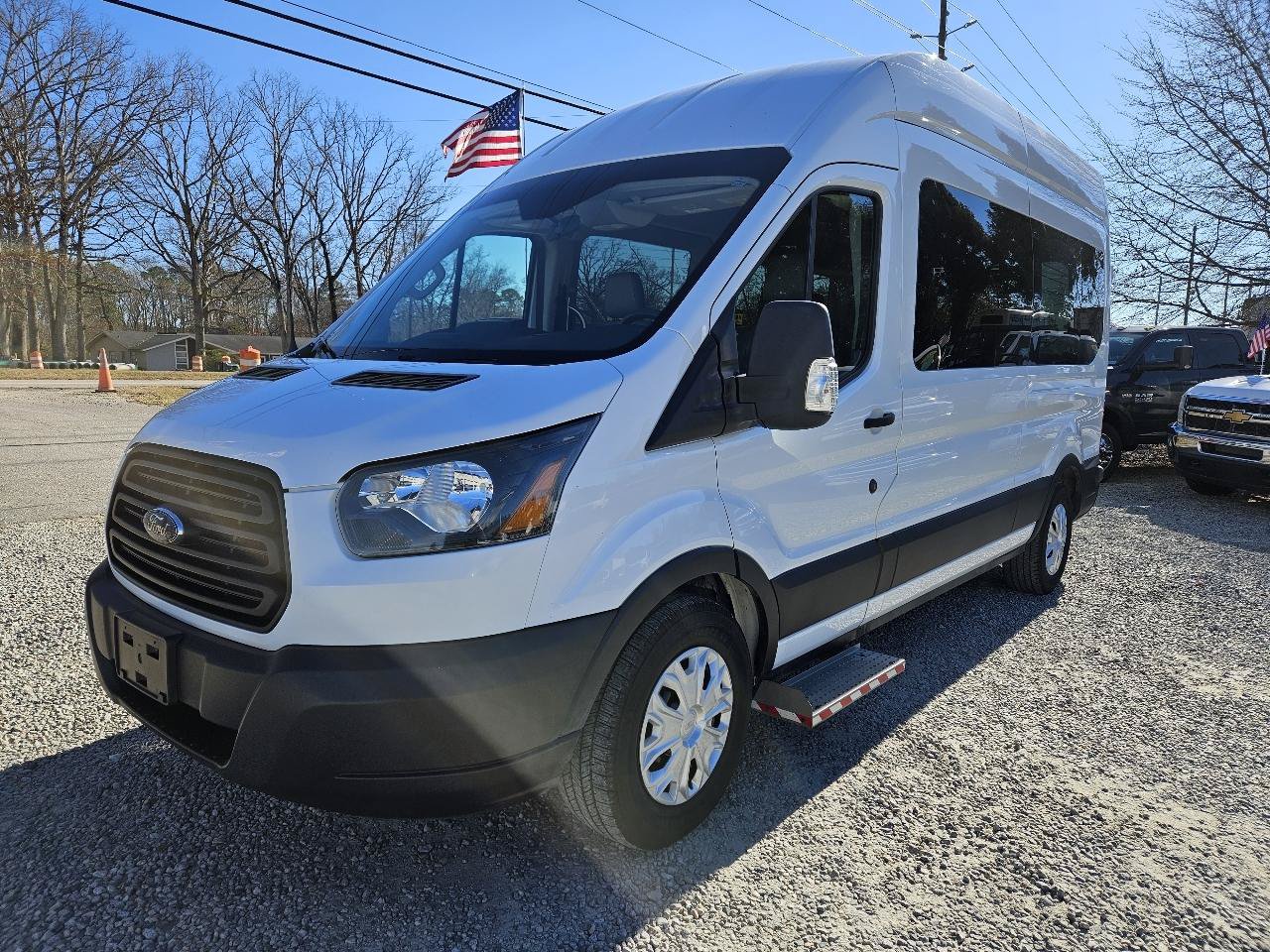 Used 2019 Ford Transit 350 XL RWD image 2