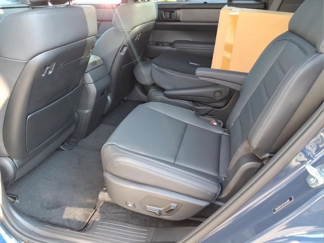 New 2026 Hyundai Santa Fe Calligraphy AWD/4WD image 11