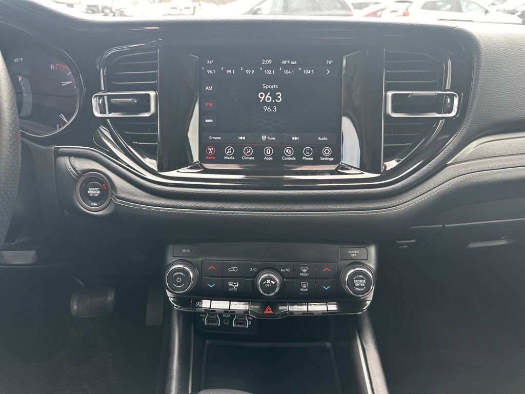 Used 2022 Dodge Durango SXT w/ Anodized Platinum Package image 23