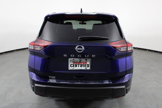 Certified 2025 Nissan Rogue SV FWD image 10