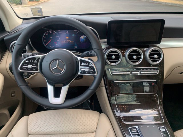 Used 2021 Mercedes-Benz GLC 300 4MATIC image 17