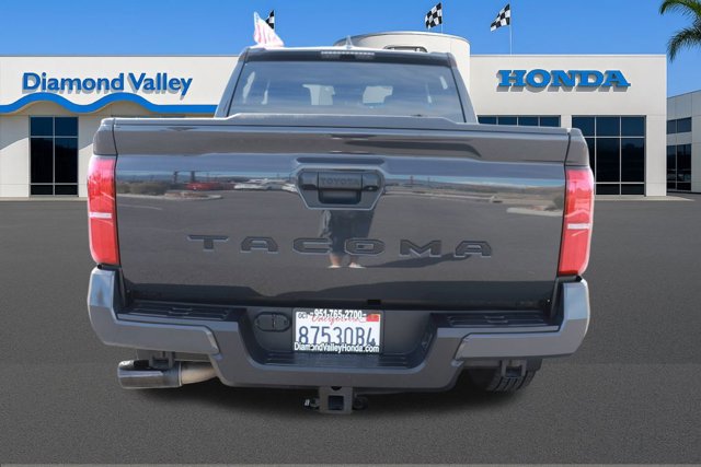 Used 2024 Toyota Tacoma TRD Sport image 5