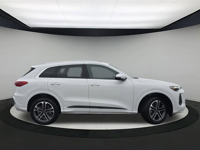 New 2025 Audi Q5 Premium image 8