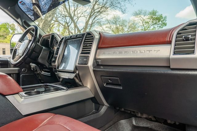 Used 2019 Ford F350 Platinum w/ Platinum Ultimate Package image 46