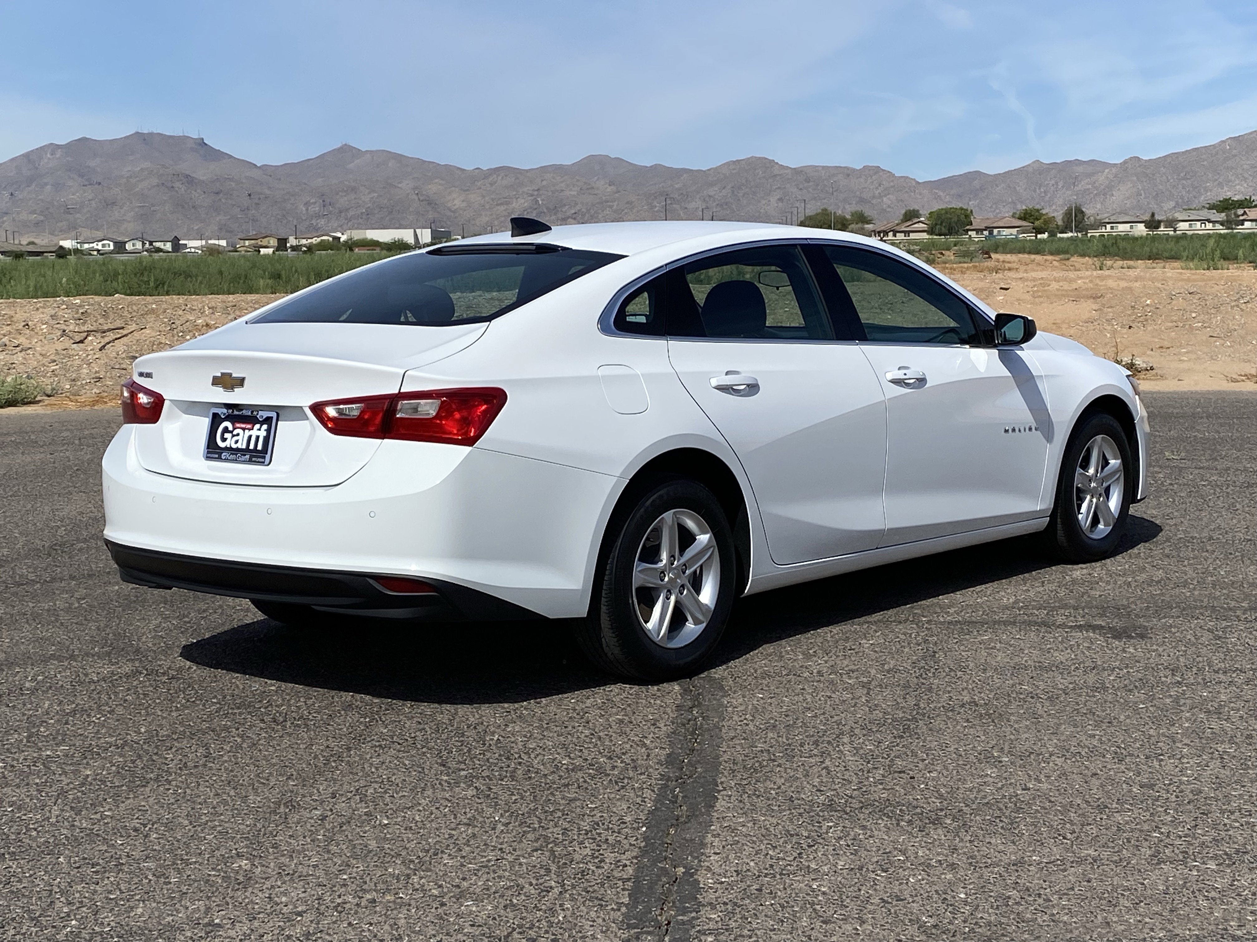 Used 2025 Chevrolet Malibu LS image 3