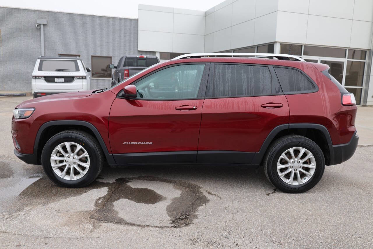 Used 2021 Jeep Cherokee Latitude image 8