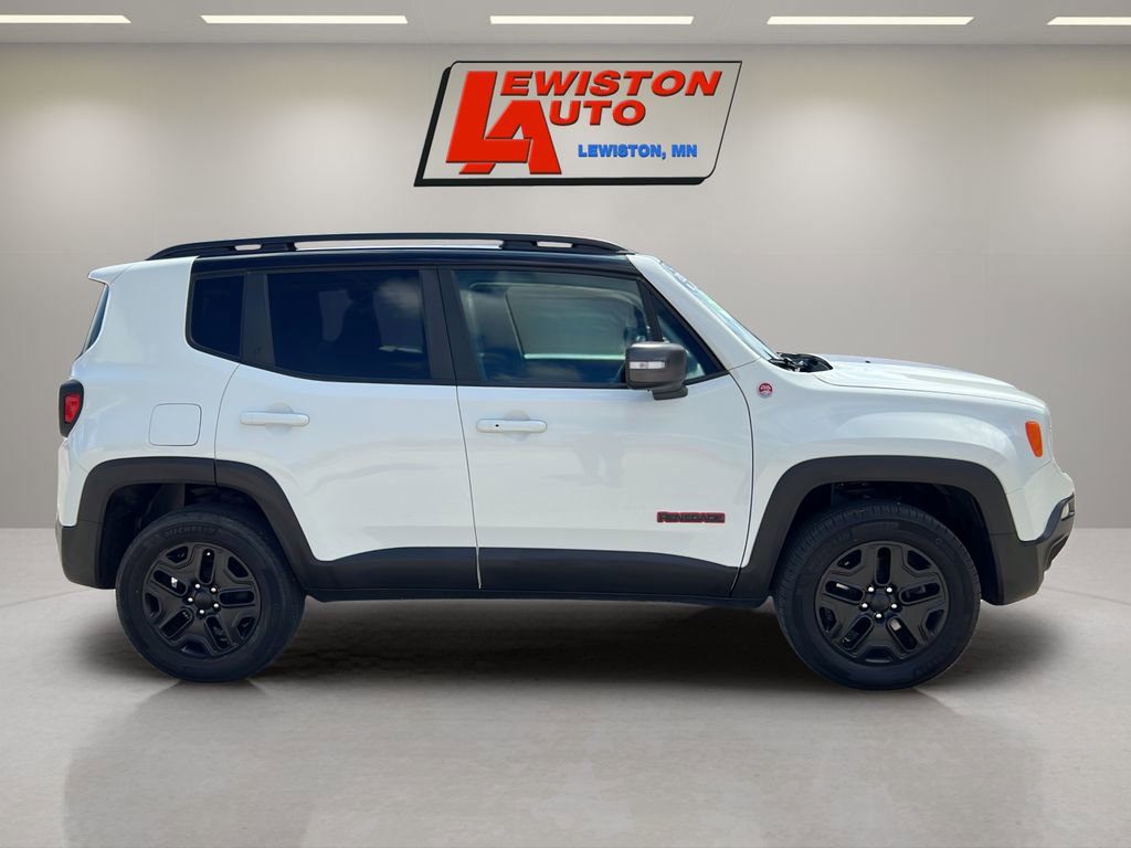 Used 2018 Jeep Renegade Trailhawk image 13