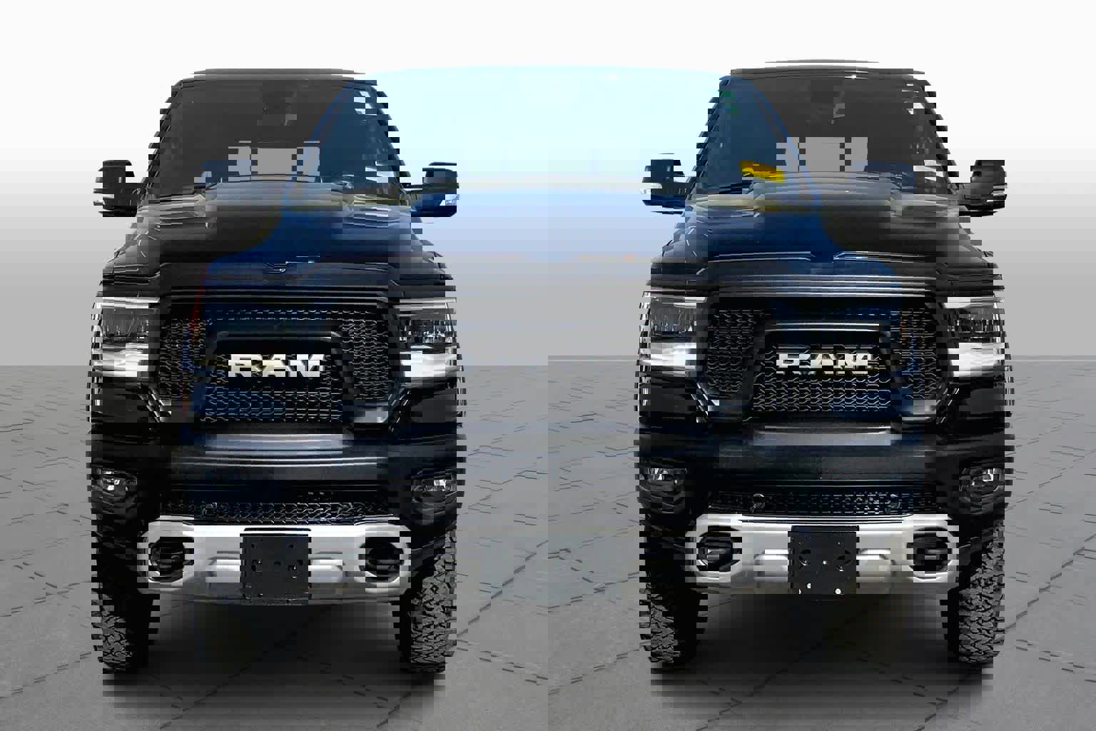 Used 2019 RAM 1500 Rebel w/ Rebel Level 2 Equipment Group AWD/4WD image 4