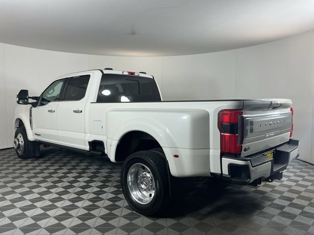 Used 2023 Ford F450 Limited w/ FX4 Off-Road Package AWD/4WD image 6