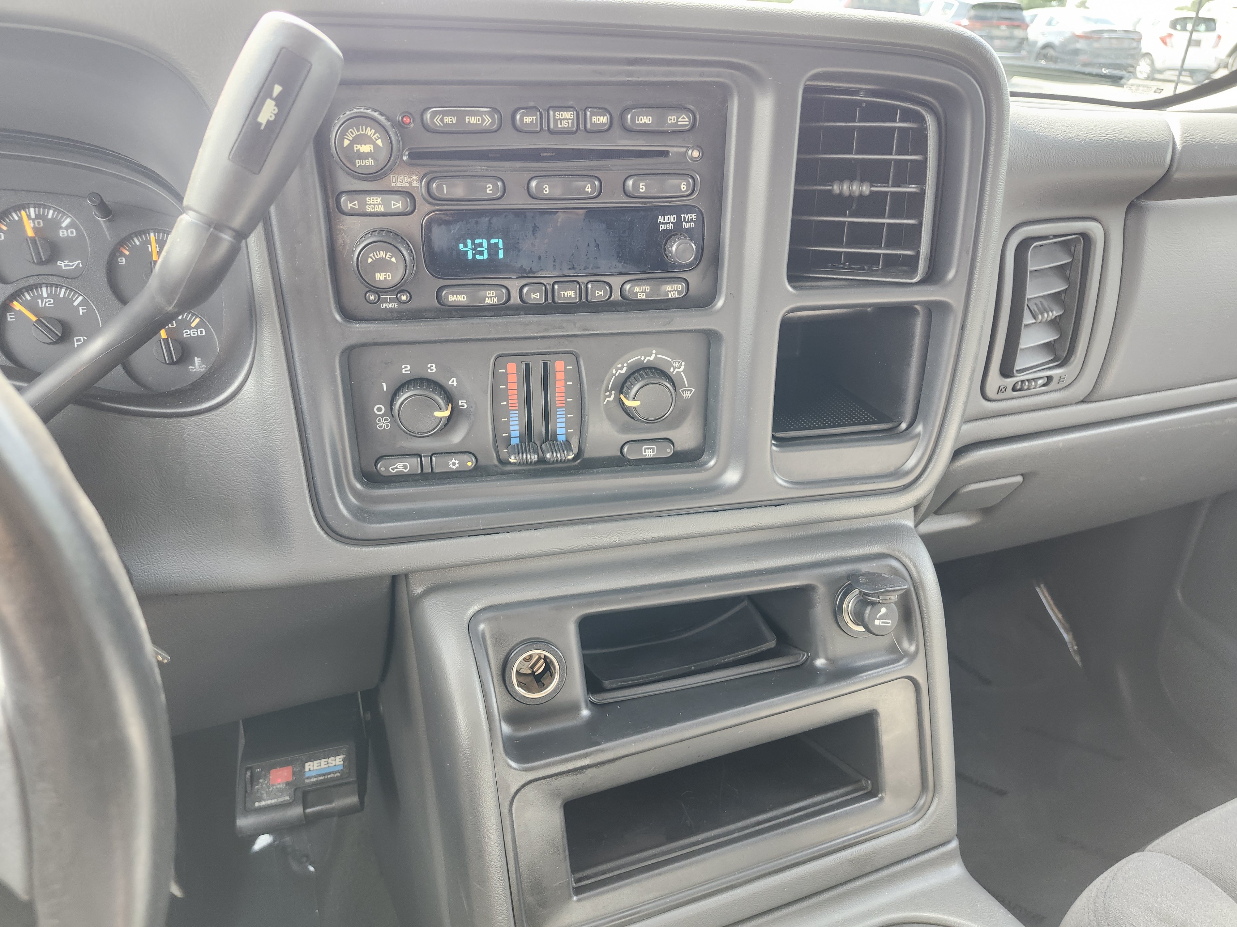 Used 2005 Chevrolet Silverado 1500 LS w/ Safe And Sound Package RWD image 28